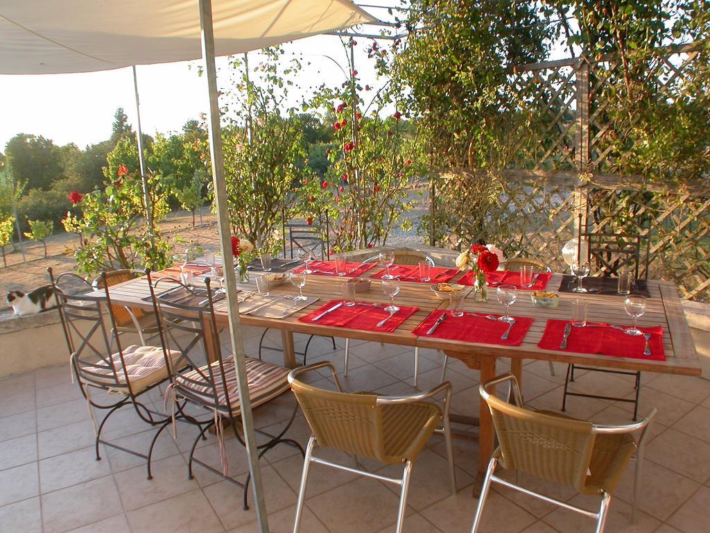 Chambres D'Hotes L'En Haut Des Vignes Merignac  Luaran gambar